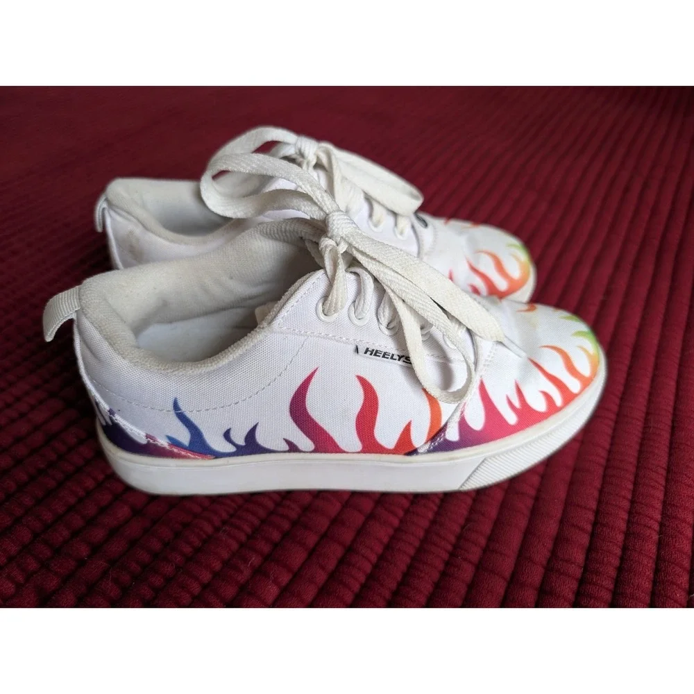 Heelys Pro 20 Rainbow Flames Sneakers Youth Size 4 Shoes Kids White Wheels